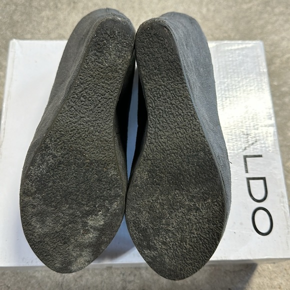 Aldo Halik Grey Suede Wedges Platforms Size 6.5 PreOwned - Picture 6 of 7